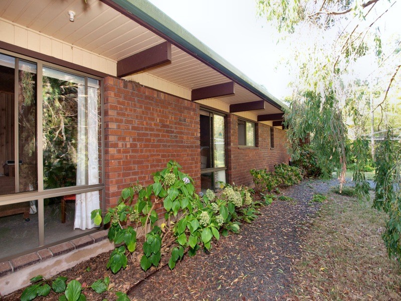 5 Fox Hill Road, Mount George SA 5155