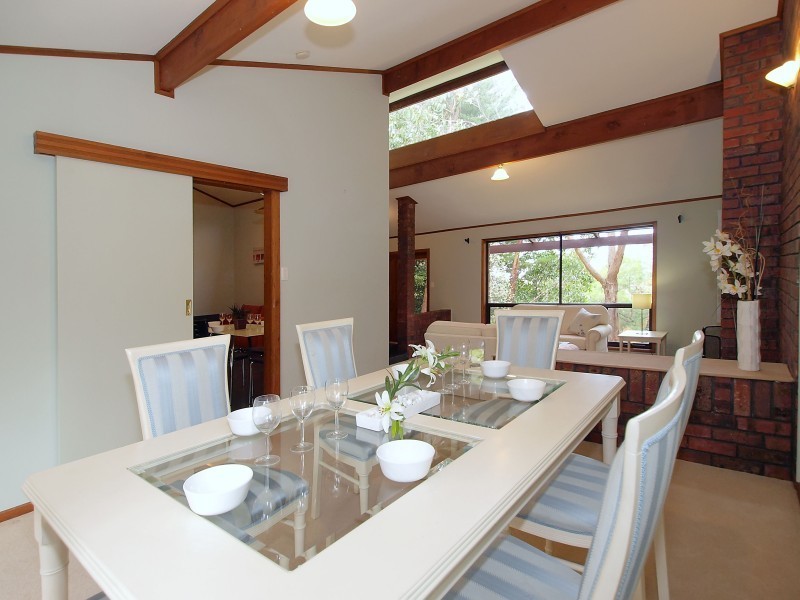 1 Hill View Road, Bridgewater SA 5155