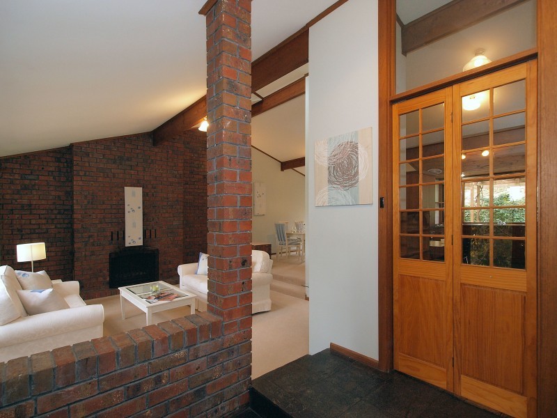 1 Hill View Road, Bridgewater SA 5155