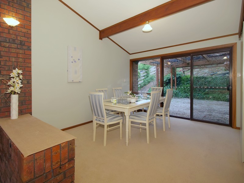 1 Hill View Road, Bridgewater SA 5155