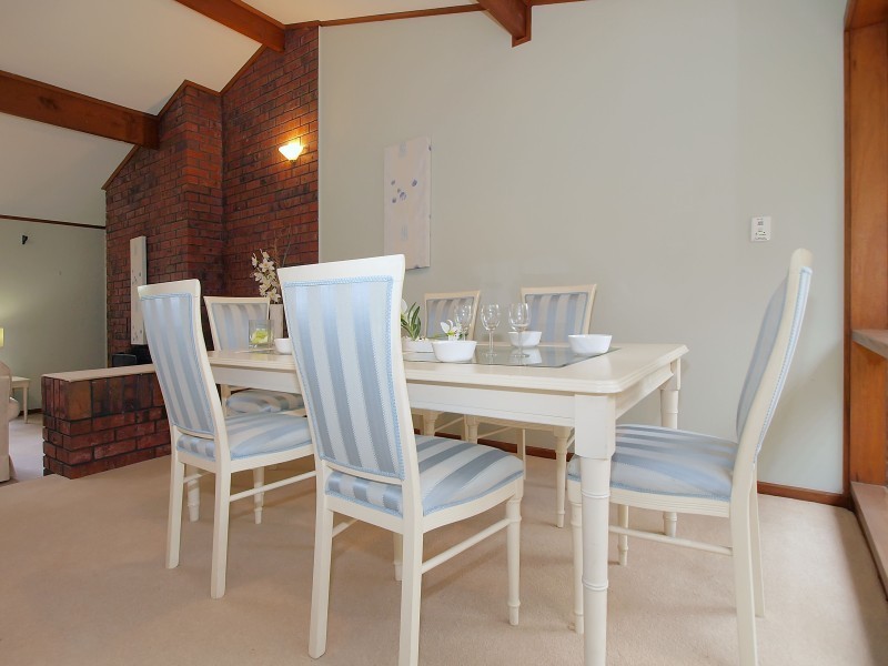 1 Hill View Road, Bridgewater SA 5155