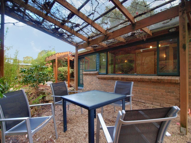 1 Hill View Road, Bridgewater SA 5155