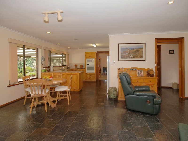 7 Fox Hill Road, Mount George SA 5155