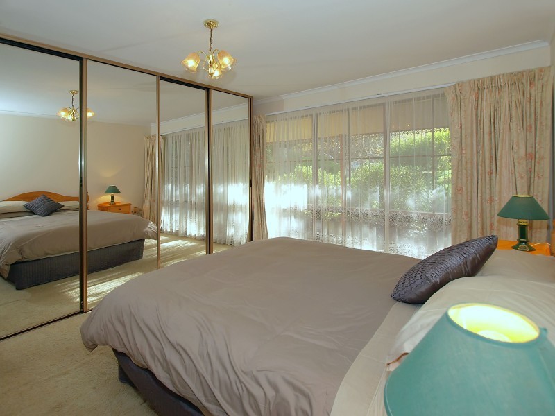 7 Fox Hill Road, Mount George SA 5155