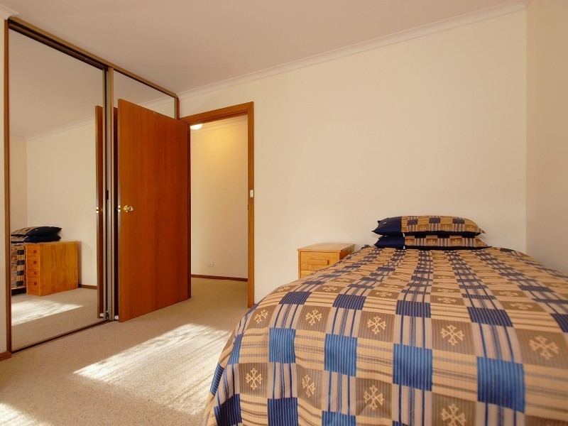 7 Fox Hill Road, Mount George SA 5155