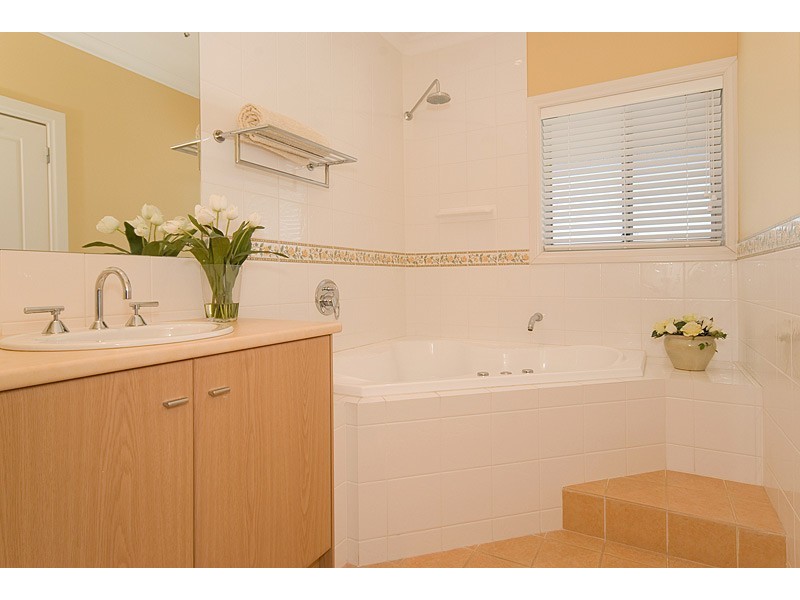 15 Silverwood Drive, Mount Barker SA 5251