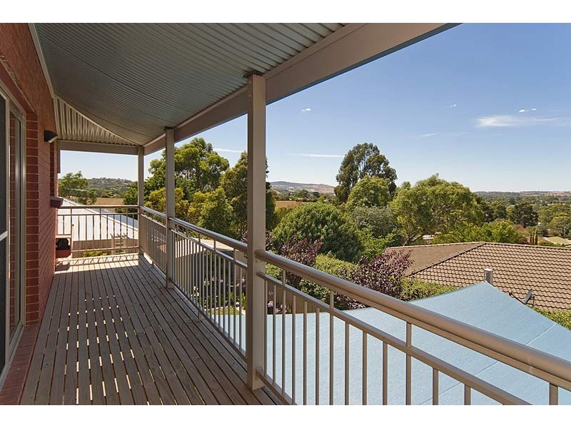 15 Silverwood Drive, Mount Barker SA 5251
