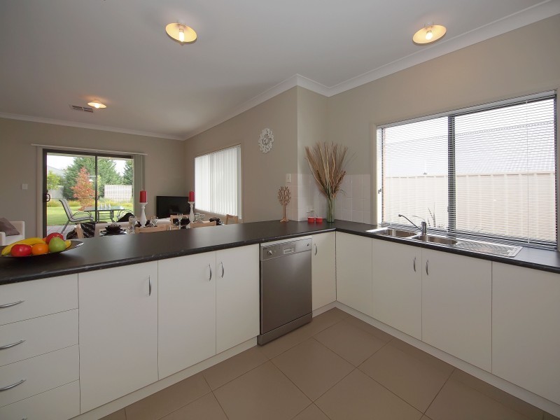 5 Rule Court, Littlehampton SA 5250