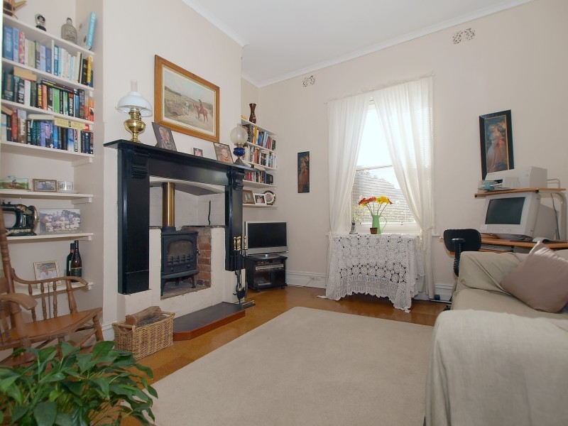 5 Victoria Road, Mount Barker SA 5251