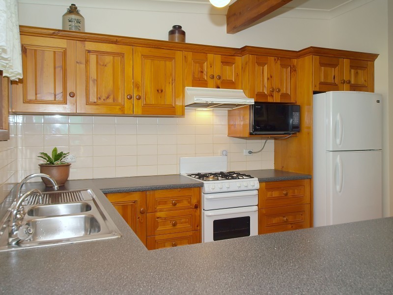 5 Victoria Road, Mount Barker SA 5251