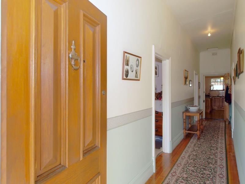 5 Victoria Road, Mount Barker SA 5251