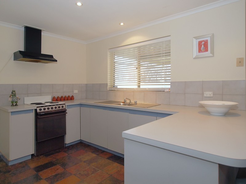 32 Jacaranda Drive, Woodside SA 5244