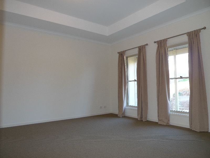 4 Pollard Street, Mount Barker SA 5251