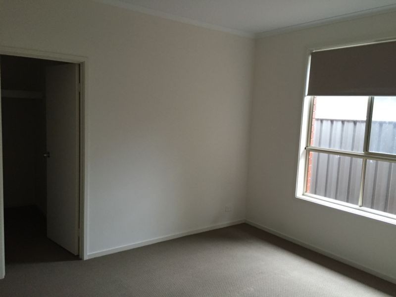 4 Pollard Street, Mount Barker SA 5251