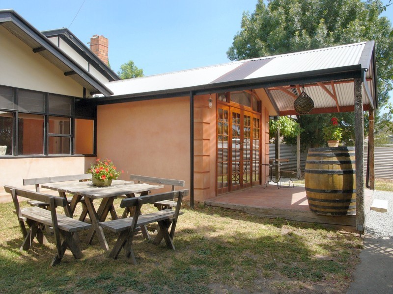 8 Margaret Street, Woodside SA 5244