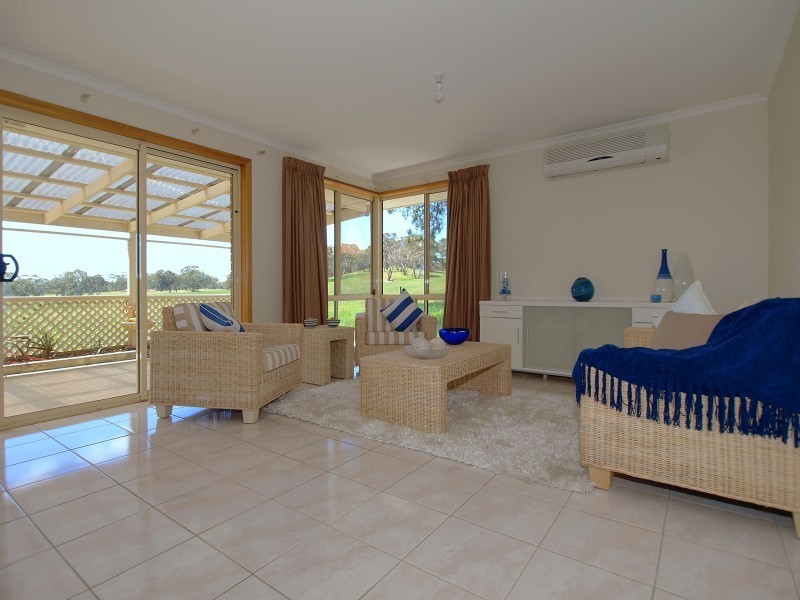 55 Jacaranda Drive, Woodside SA 5244