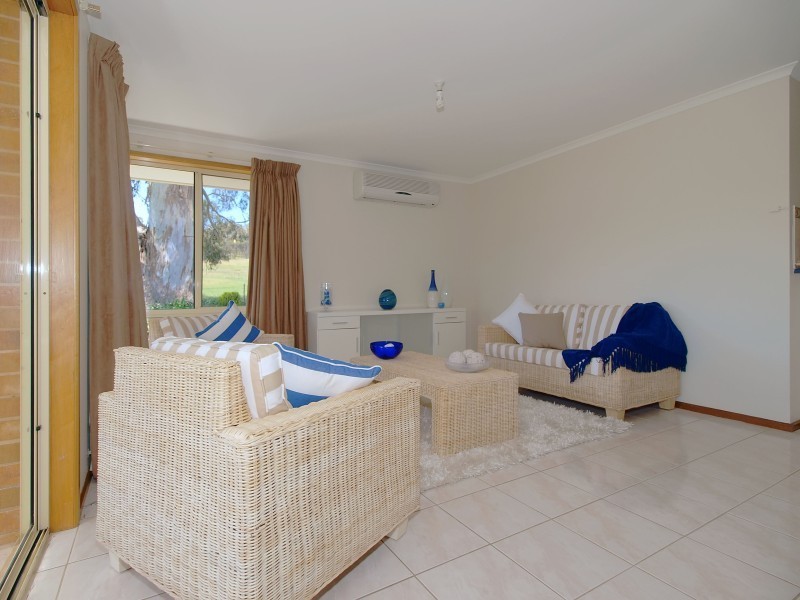 55 Jacaranda Drive, Woodside SA 5244