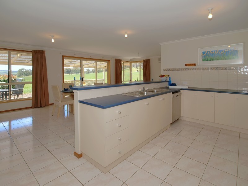 55 Jacaranda Drive, Woodside SA 5244
