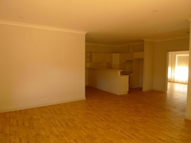 4/10 View Road, Woodside SA 5244