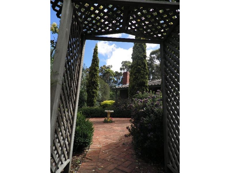 7 Molens Road, Hahndorf SA 5245