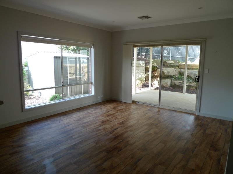 2/10 View Road, Woodside SA 5244