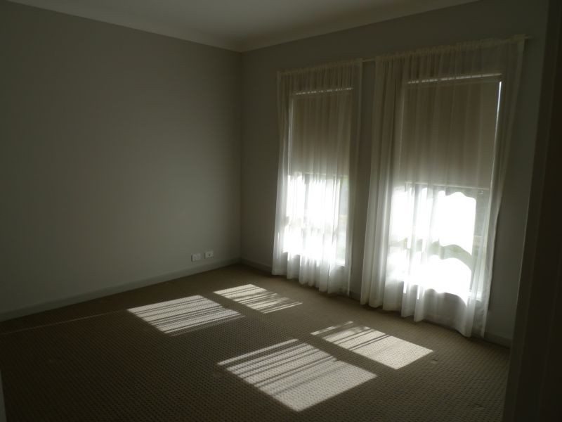 2/10 View Road, Woodside SA 5244