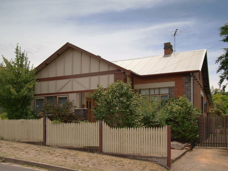 8 Cherington Street, Mount Barker SA 5251