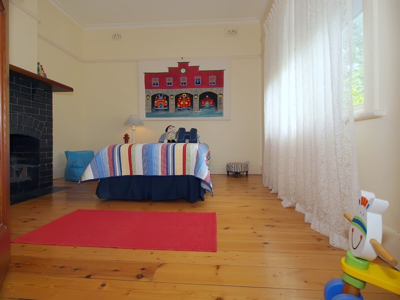 8 Cherington Street, Mount Barker SA 5251