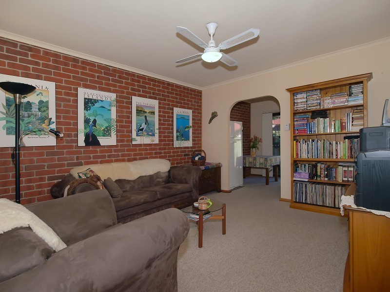 2/4 Margaret Street, Woodside SA 5244