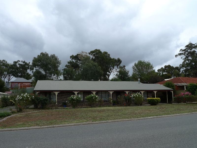 16 Sandalwood Drive, Woodside SA 5244