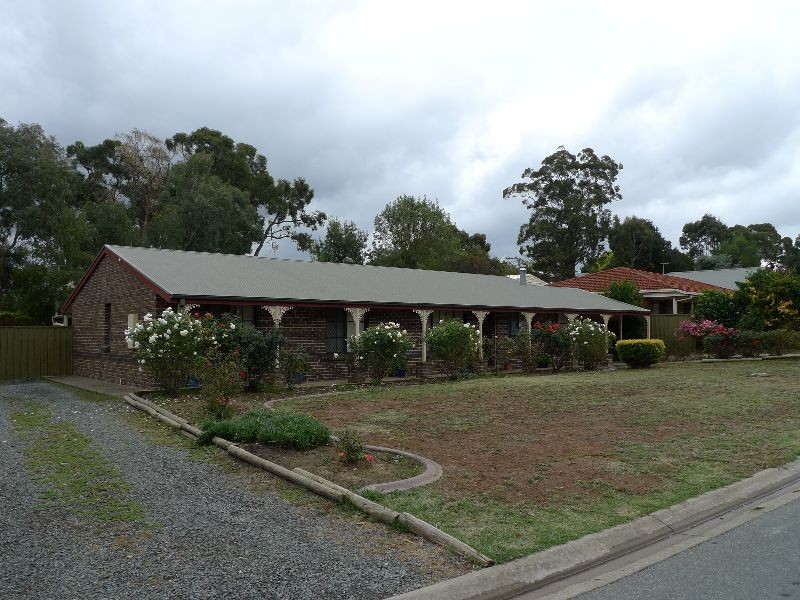 16 Sandalwood Drive, Woodside SA 5244