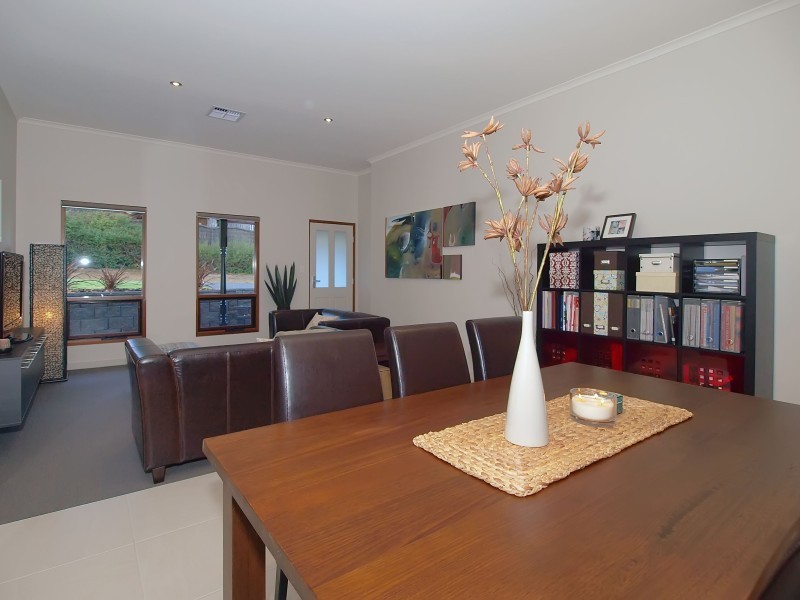 8 Pridmore Terrace, Mount Barker SA 5251