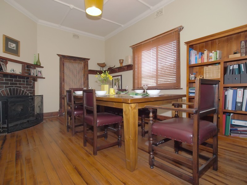 2 Stephen Street, Mount Barker SA 5251