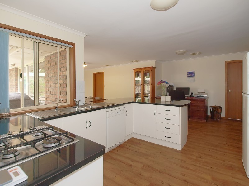 39 Hill View Road, Bridgewater SA 5155