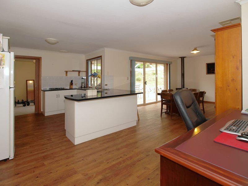 39 Hill View Road, Bridgewater SA 5155