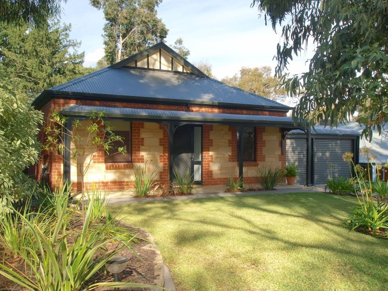 29 Oak Avenue, Bridgewater SA 5155