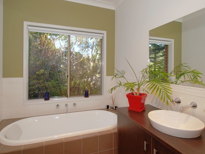 29 Oak Avenue, Bridgewater SA 5155