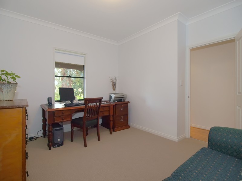 29 Oak Avenue, Bridgewater SA 5155