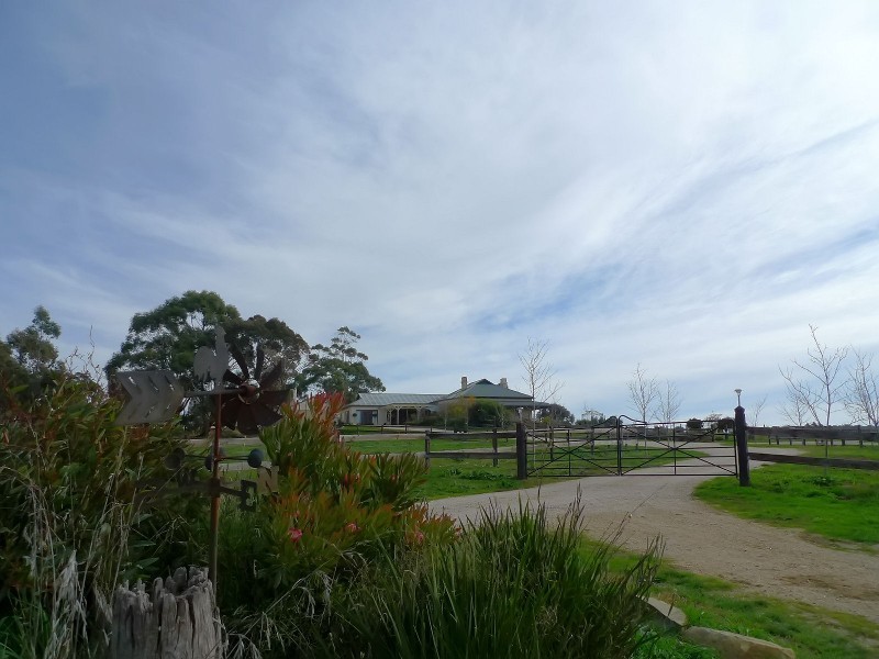 305 Greenhills Road, Macclesfield SA 5153