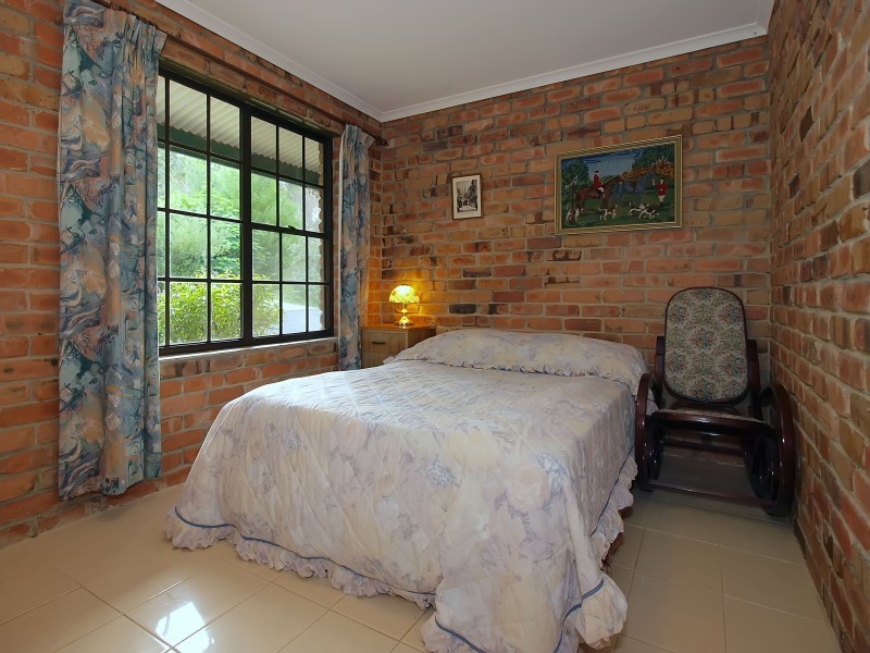 11 Avoca Avenue, Bridgewater SA 5155