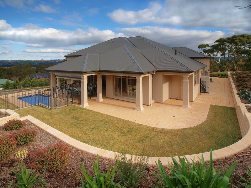 2 Tremayne Drive, Mount Barker SA 5251