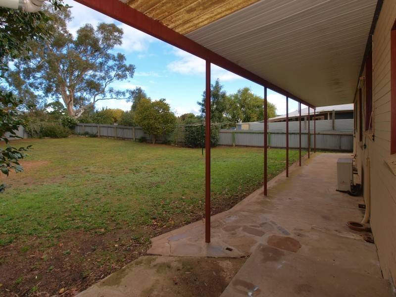 1 Perrin Street, Woodside SA 5244