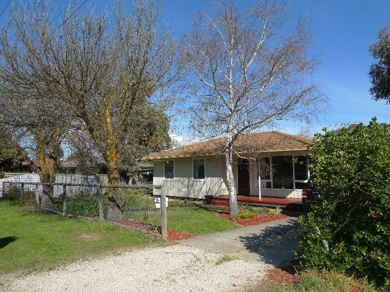 12 James Street, Mount Barker SA 5251