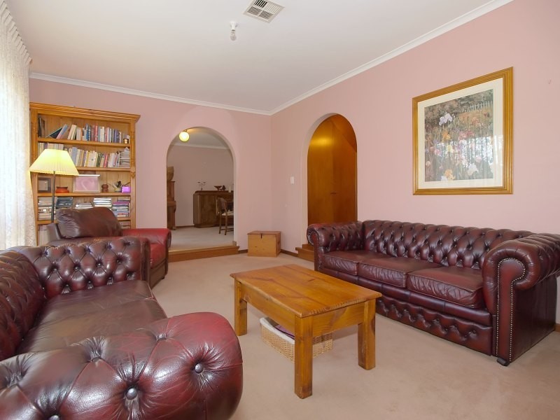 9 Unkuala Avenue, Balhannah SA 5242