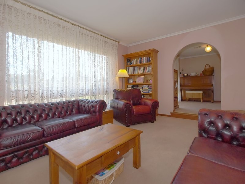 9 Unkuala Avenue, Balhannah SA 5242