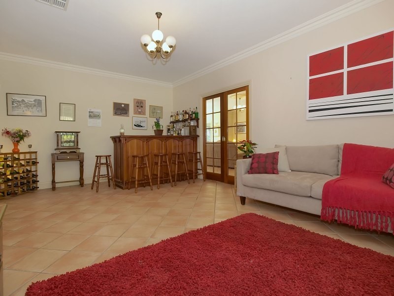 15 Wilpena Terrace, Aldgate SA 5154