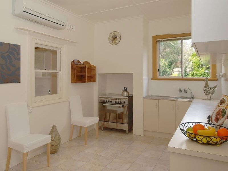 8 Margaret Street, Woodside SA 5244