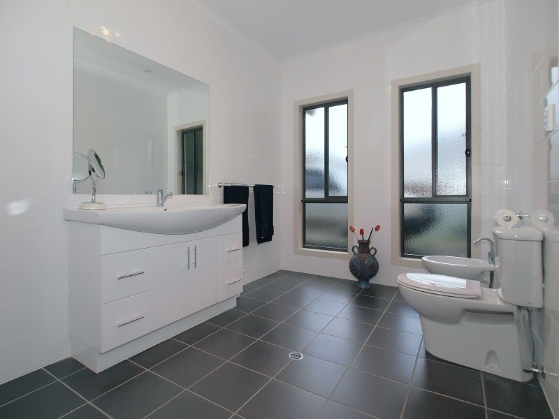 29 Tolmer Road, Woodside SA 5244