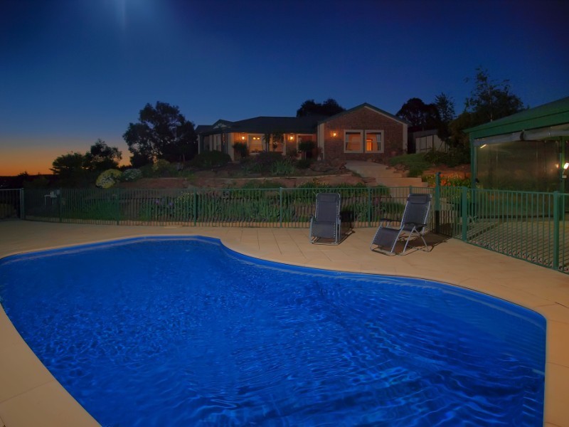 18 Smeaton Crescent, Littlehampton SA 5250
