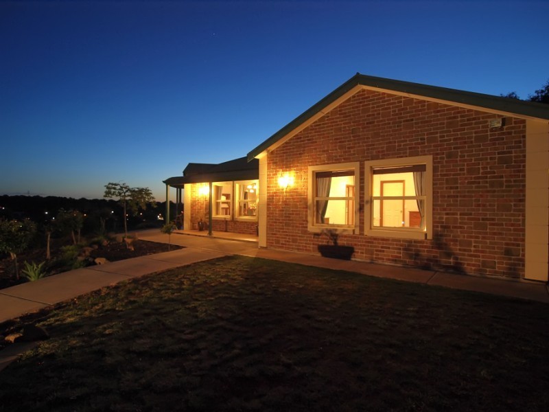 18 Smeaton Crescent, Littlehampton SA 5250
